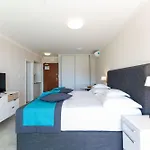 The 4*