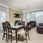 Appart hôtel The 4*