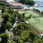 The 4* Podstrana