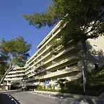 The 4* Podstrana