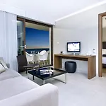The 4* Podstrana