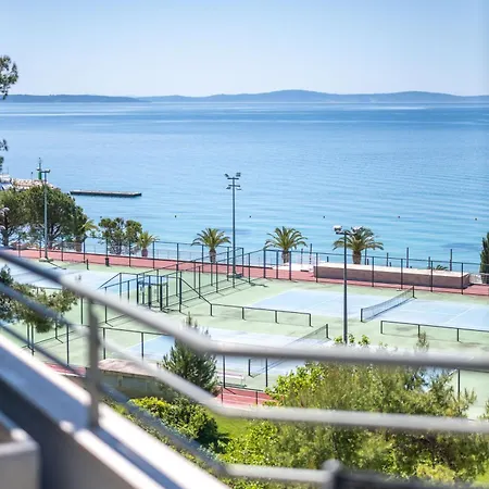 The Apartmanhotel 4*