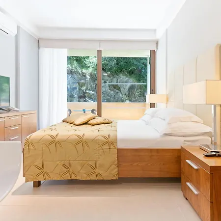 Aparthotel The