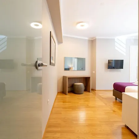 The Aparthotel 4*