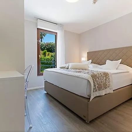 The Apartmanhotel 4*