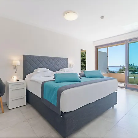 Apartmanhotel The Podstrana
