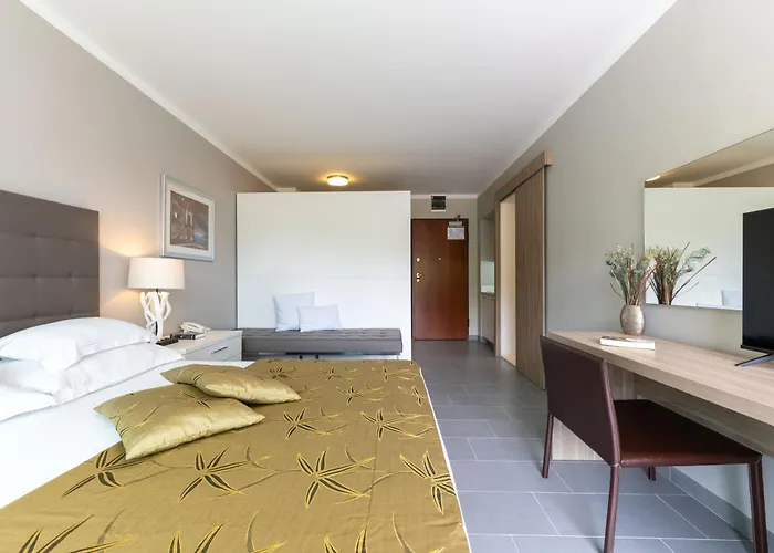 Apart-hotel The Podstrana