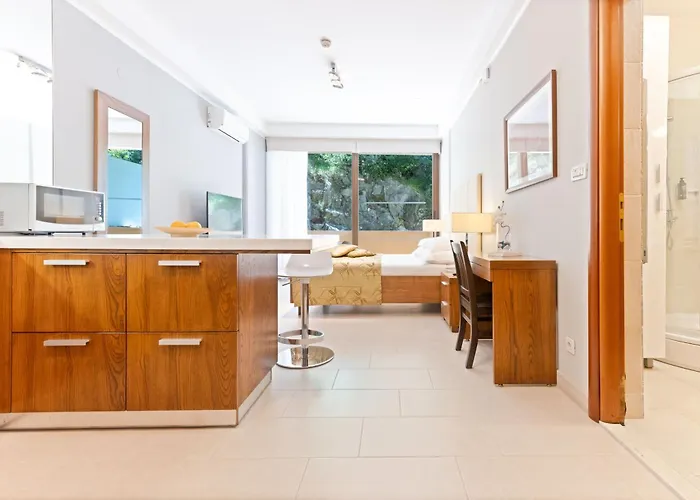 The Apart-hotel Podstrana