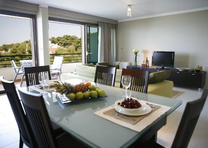 The 4* Podstrana